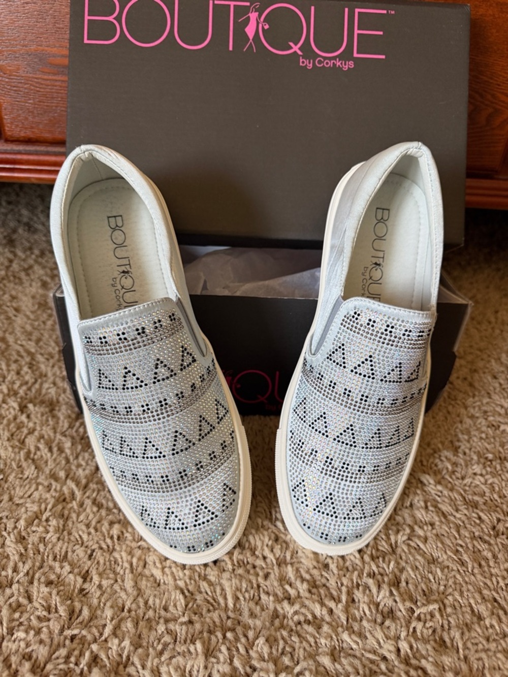Boutique by Corkys Women's Silver Slip-On Flats
